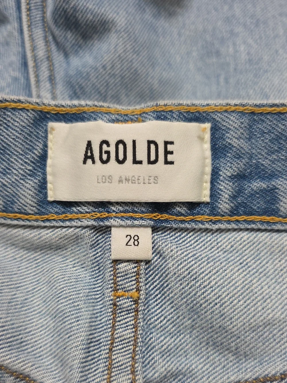 Agolde Parker Vintage Cut Off Short in Swapmeet Size 28